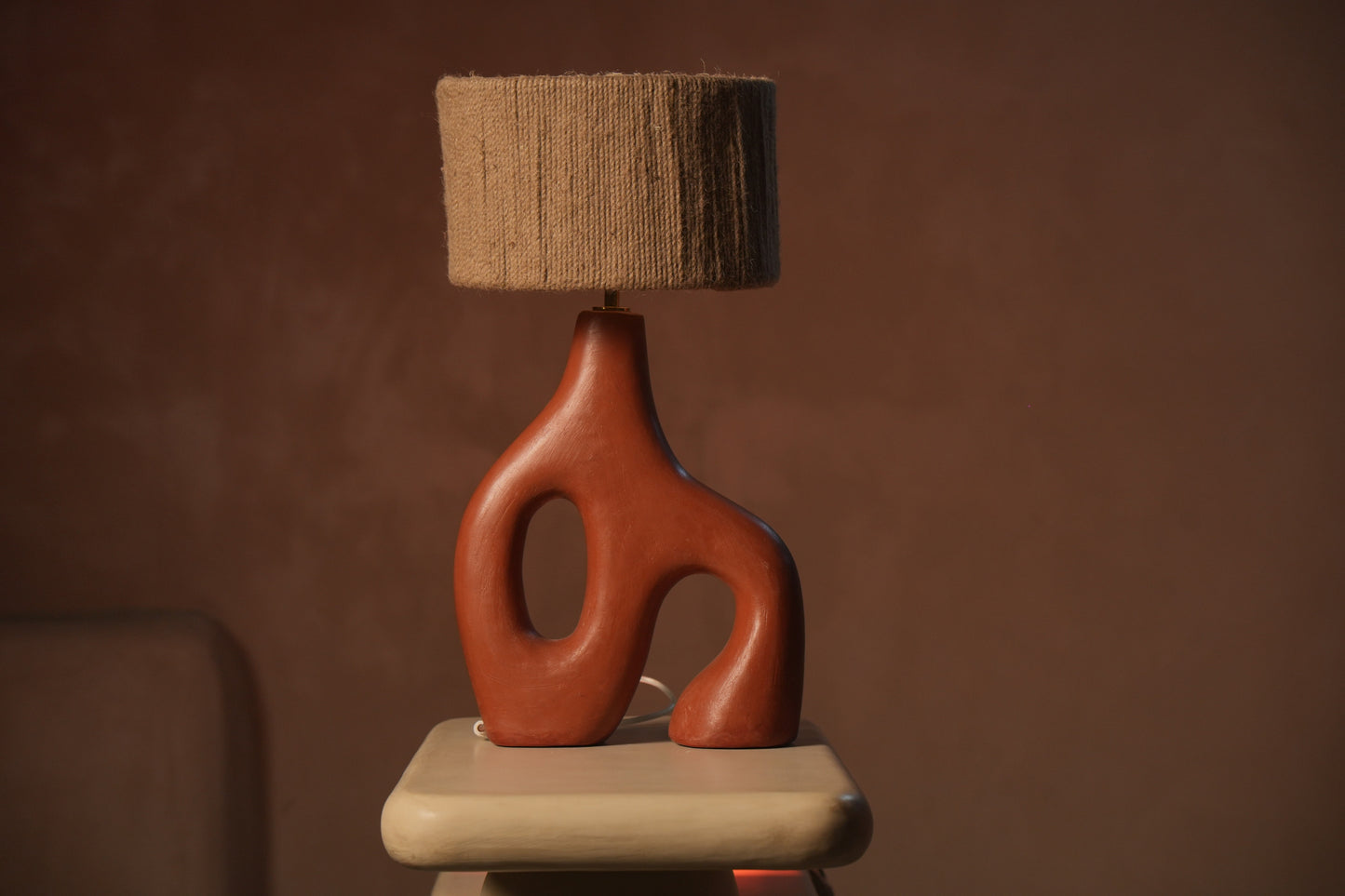 Tate– “Stand" Table Lamp